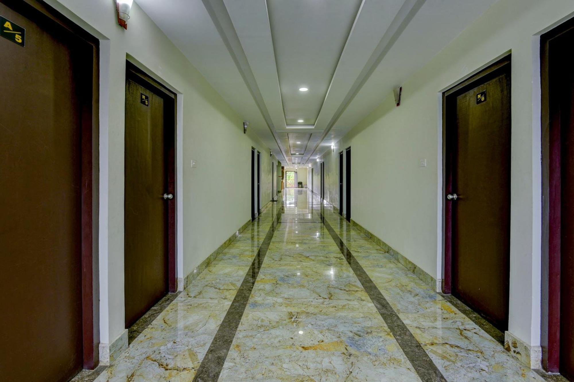 Hotel O Royal Tower Lodge Etakkare Zewnętrze zdjęcie